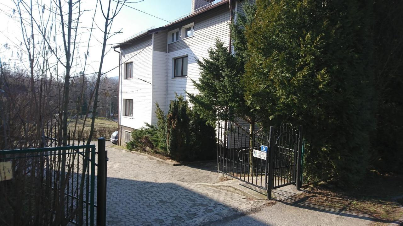 Willa Bialy Domek Ustroń Buitenkant foto